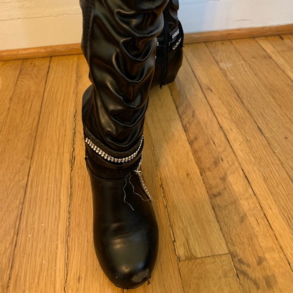 Girls high heeled boots